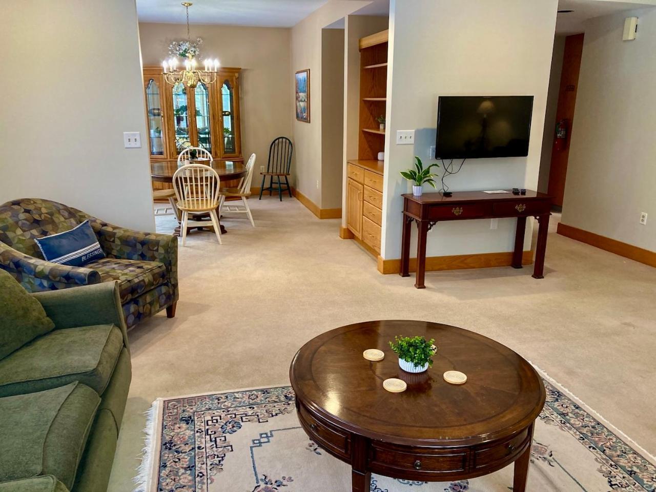 Garden Grove Retreat & Lodging Near Pictured Rocks, Fayette, Trails Exterior foto